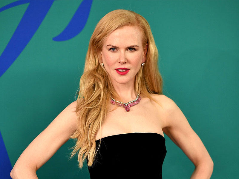 الممثلة الأسترالية الشهيرة نيكول كيدمان