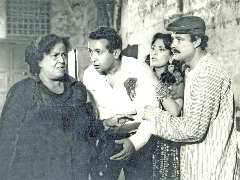 نور الشريف وفاروق الفيشاوي في مشهد سينمائيn