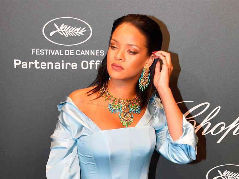 المغنية العالمية ريهانا