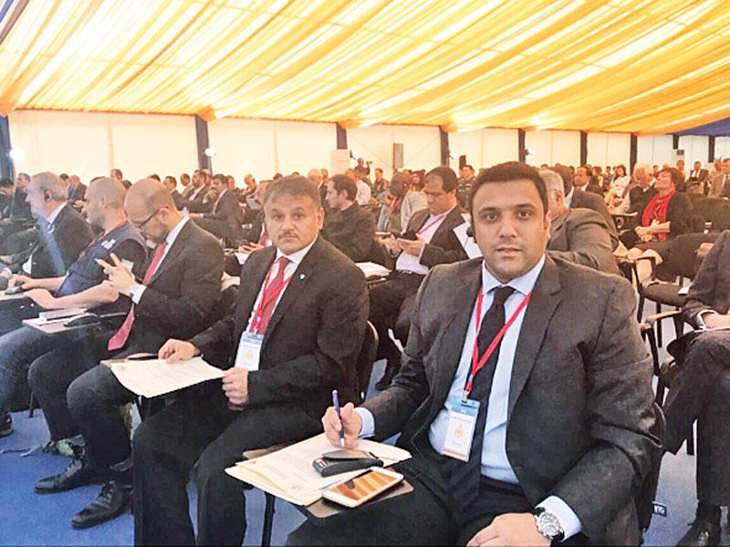 البليهيص والسليم خلال الاجتماع 