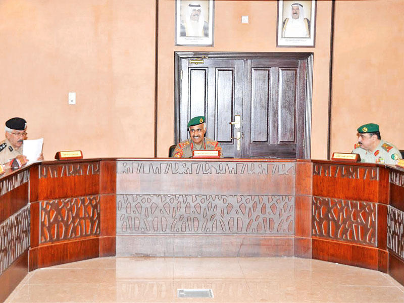 الخضر والدوسري والرفاعي خلال الاجتماع