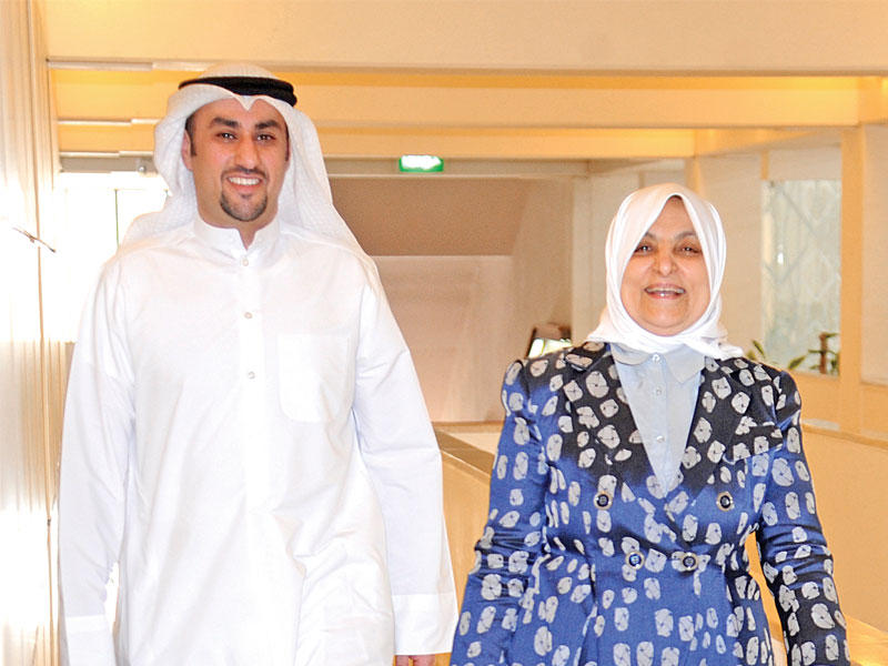 الصبيح عقب حضورها اجتماع اللجنة أمس (تصوير عبدالله الخلف)