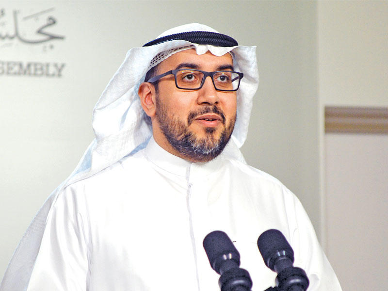 النائب اسامة الشاهين