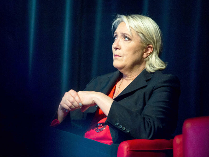  زعيمة اليمين الفرنسي المتطرف مارين لوبن