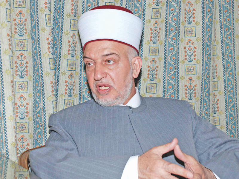 خطيب المسجد الأقصى الدكتور يوسف جمعة سلامة