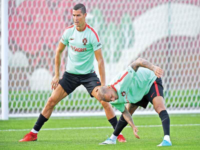 جانب من تدريبات المنتخب البرتغالي