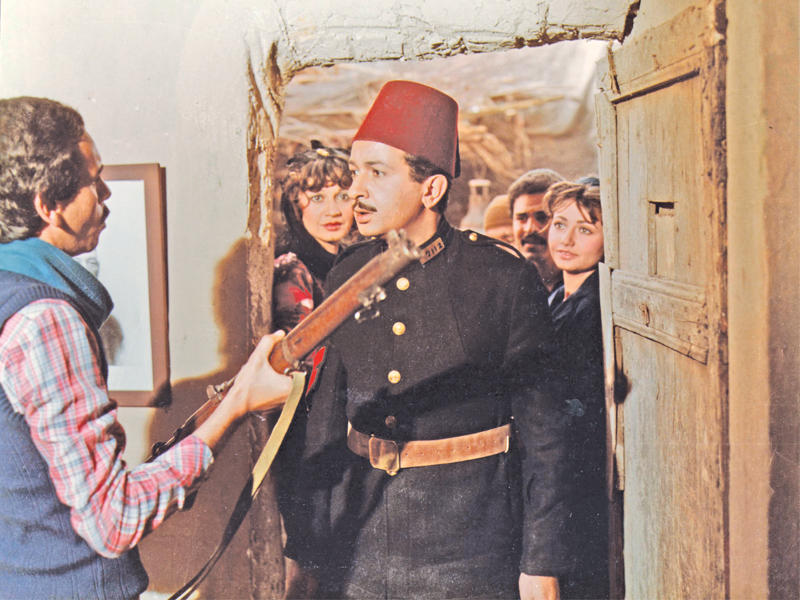 نور الشريف في مشهد سينمائي