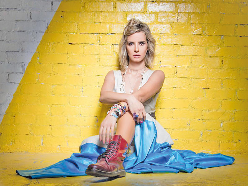 الفنانة المصرية إيمان العاصي