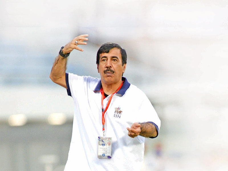 مدرب الفريق الأول لكرة القدم بنادي خيطان، محمد الأنصاري