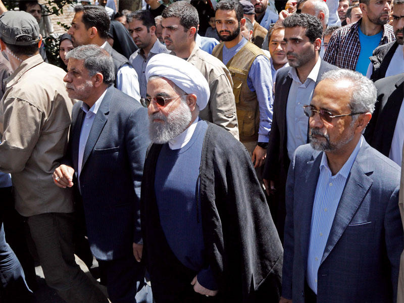 يشارك الرئيس الإيراني حسن روحاني في تجمع بمناسبة عيد القدس في طهران
