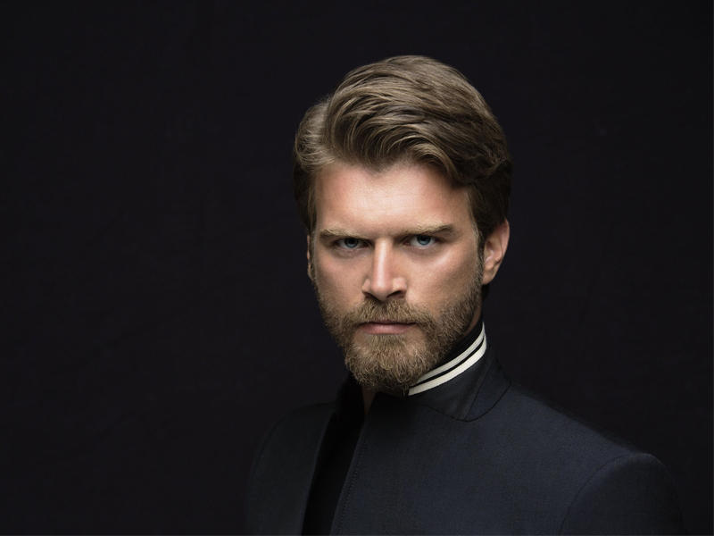 النجم التركي كيفانغ تاتليتوغ