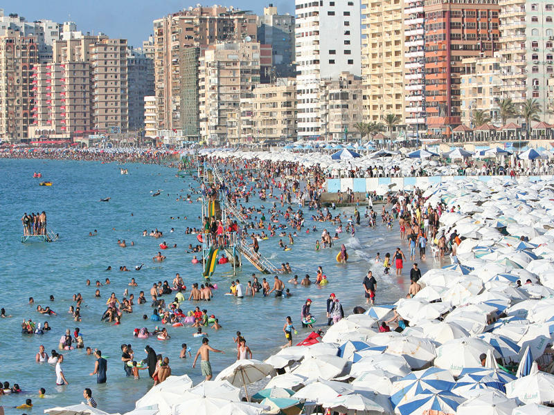 شواطئ مدينة الإسكندرية الساحلية في مصر