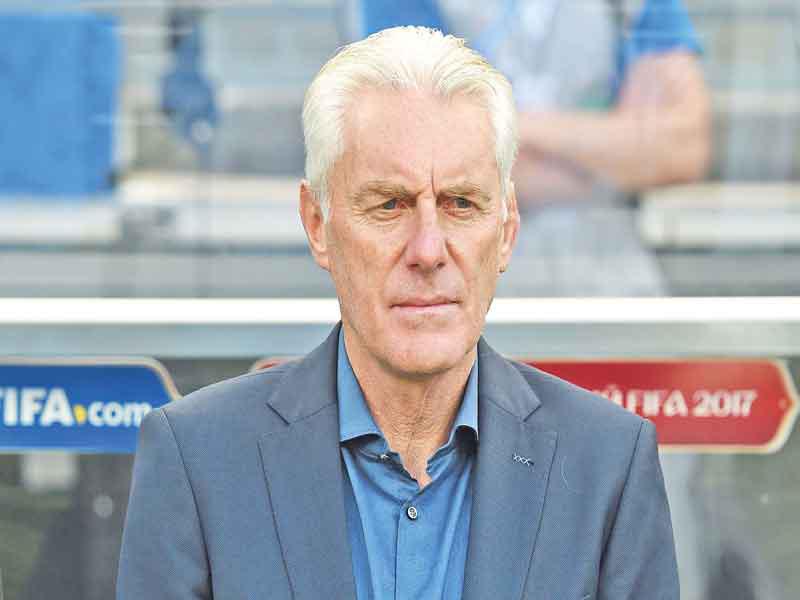 البلجيكي هوجو بروس، المدير الفني للمنتخب الكاميروني لكرة القدم