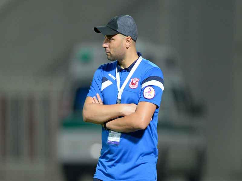 مدرب الفحيحيل لكرة القدم التونسي حاتم المؤدب