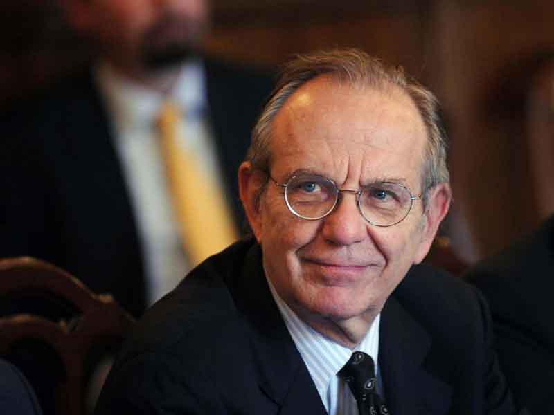 وزير الاقتصاد والمالية الإيطالي بيير كارلو بادوان