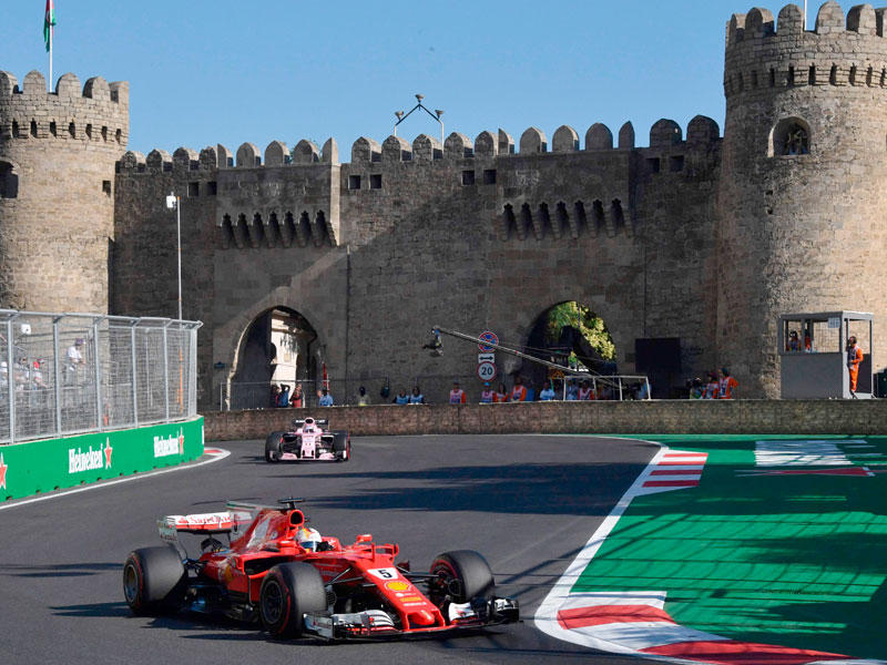 فيتيل سائق فيراري