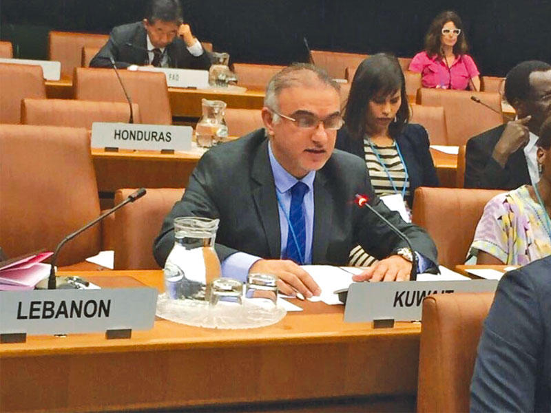 عبدالكريم تقي متحدثا في اجتماع «يونيدو»n