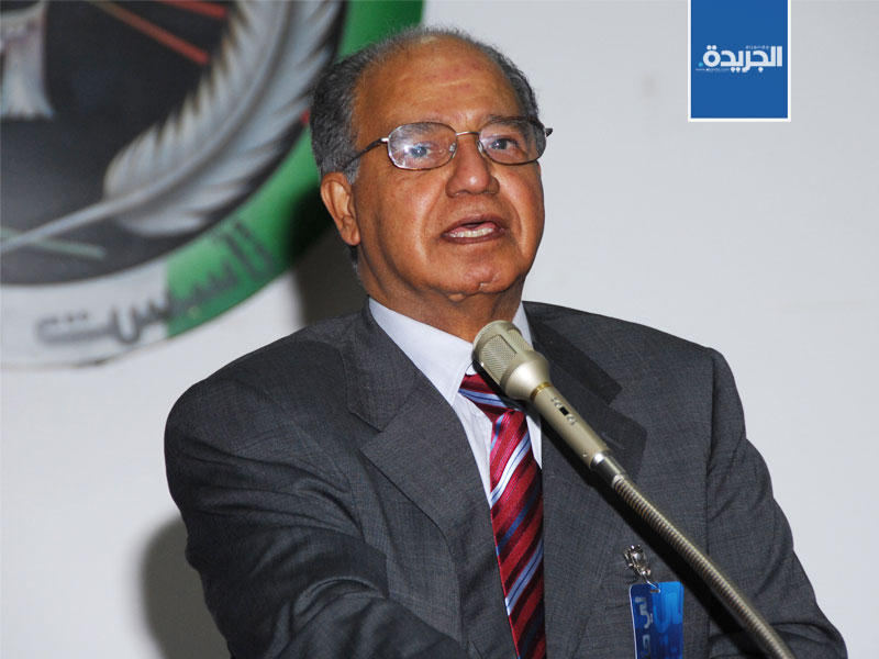 النائب الأسبق عبدالله النيباري