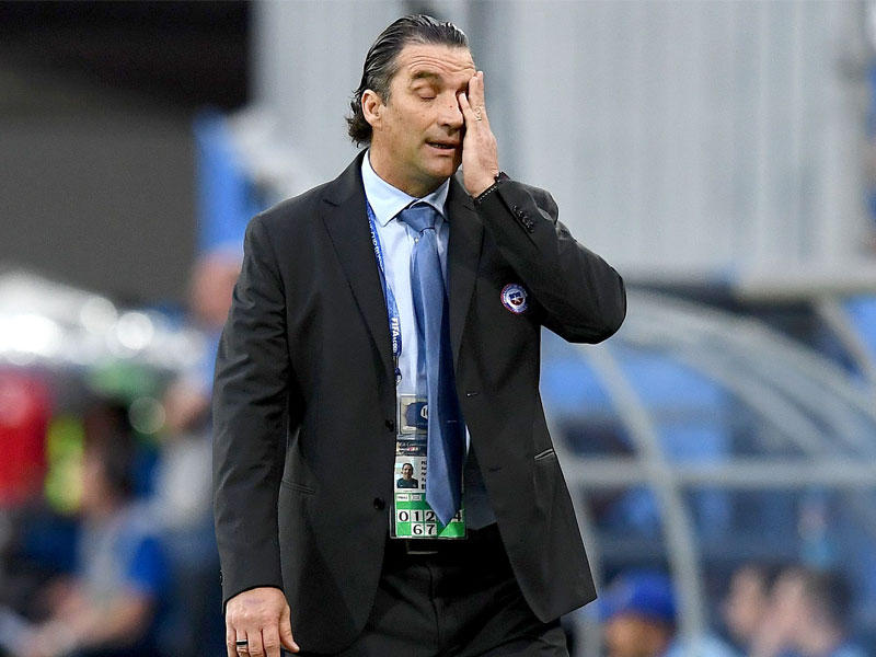 مدرب المنتخب التشيلي لكرة القدم، الأرجنتيني خوان بيتزي