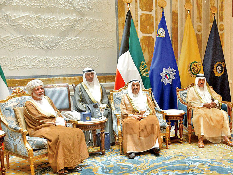 الأمير مستقبلاً يوسف بن علوي أمس