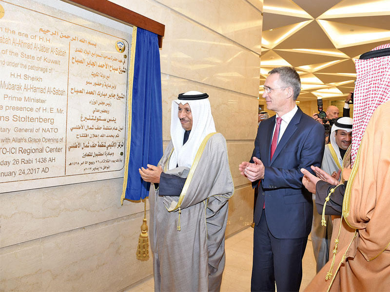 المبارك خلال افتتاحه المركز الإقليمي لـ «الناتو»