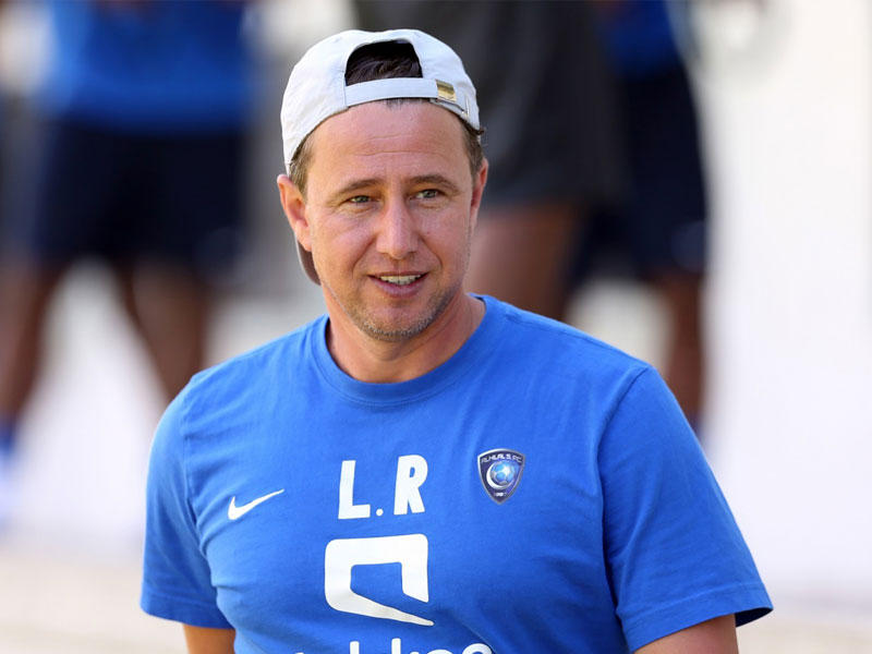  الروماني لورنت ريجيكامف