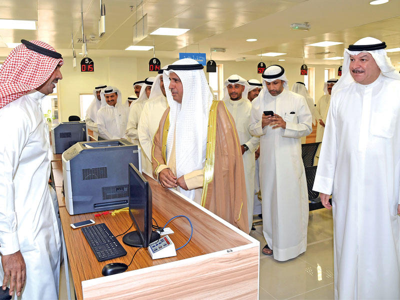 العزب مفتتحاً مبنى إيداع المحجوزات الجديد