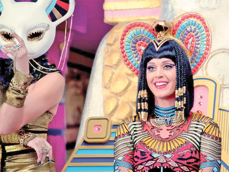  المطربة الأميركية  كاتي بيري