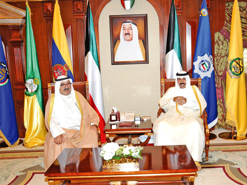 ولي العهد مستقبلاً وزير شؤون الديوان الأميري أمس