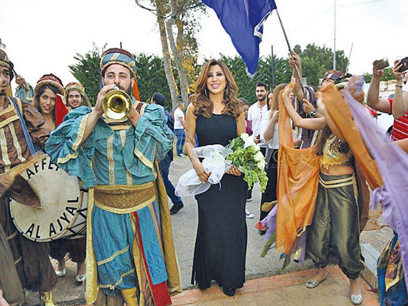 نجوى كرم و استقبال الجمهور لها