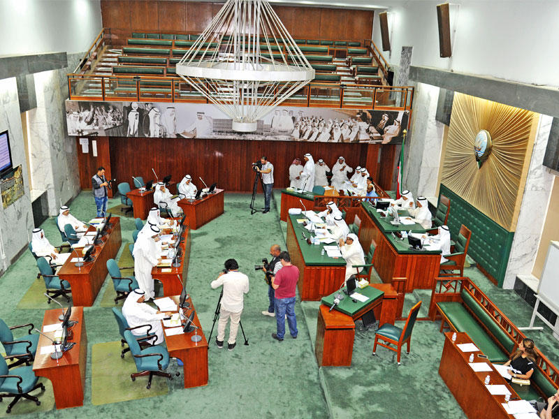 جانب من جلسة المجلس البلدي اليوم 