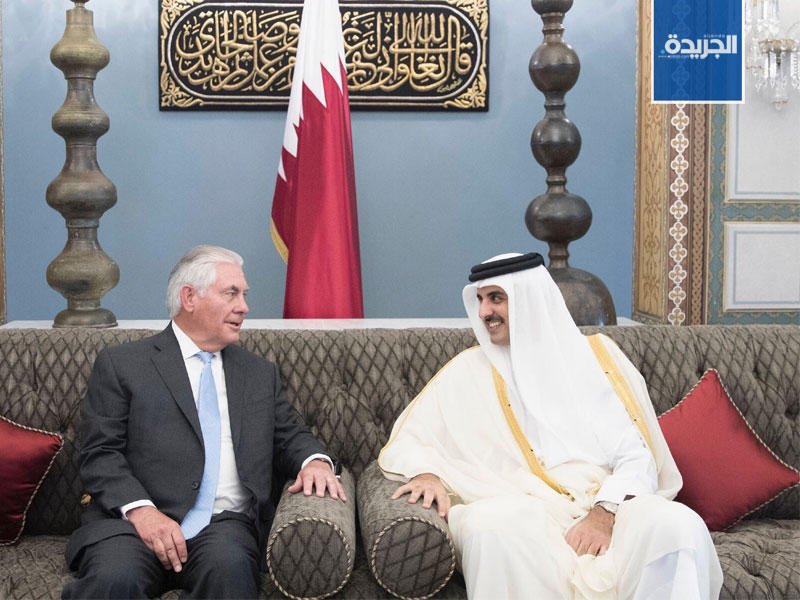 أمير دولة قطر سمو الشيخ تميم بن حمد آل ثاني مع وزير الخارجية ريكس تيلرسون