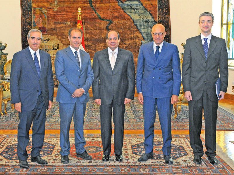 السيسي مستقبلاً وفدا من البرلمان الإيطالي في القاهرة  اليوم  (الرئاسة المصرية)