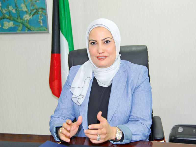  الوكيلة المساعدة لقطاع العمل الإحصائي في الإدارة المركزية للإحصاء منى الدعاس