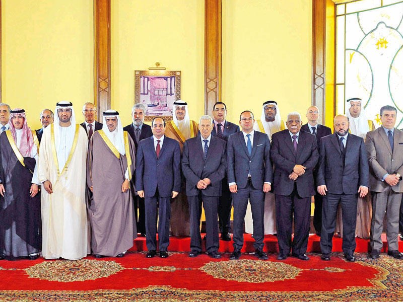 السيسي مستقبلاً وزراء إعلام الدول العربية في القاهرة أمسt(الرئاسة المصرية)