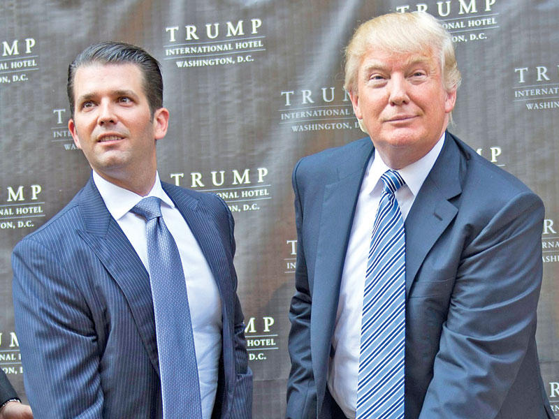 الرئيس الأميركي دونالد ترامب ونجله