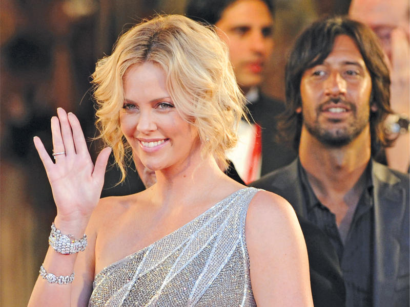 الممثلة تشارليز ثيرون