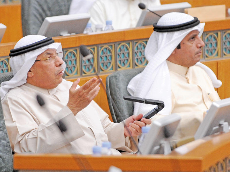 الجراح والعزب في جلسة سابقة