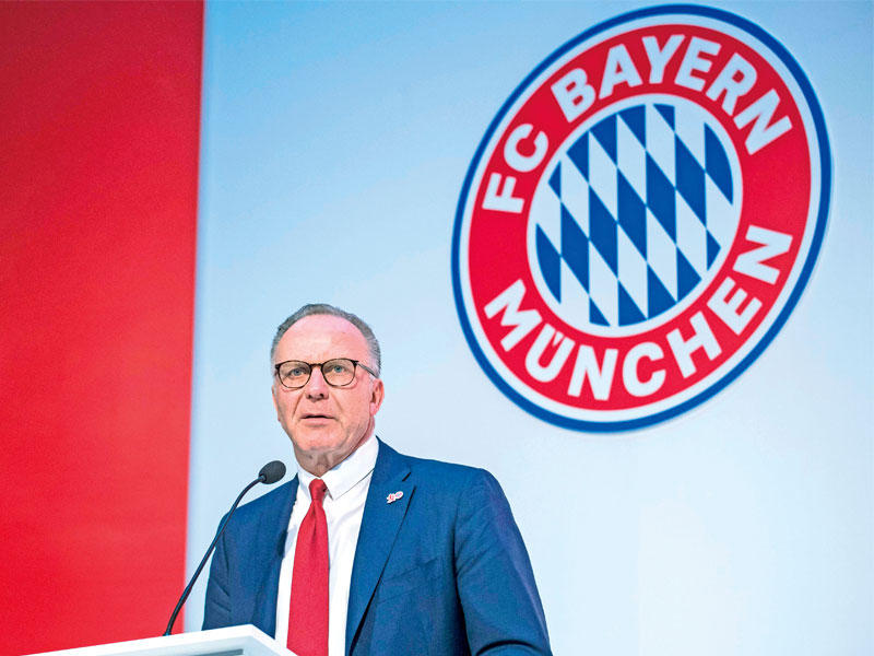 كارل هاينز رومينيغه الرئيس التنفيذي لنادي بايرن ميونيخ 