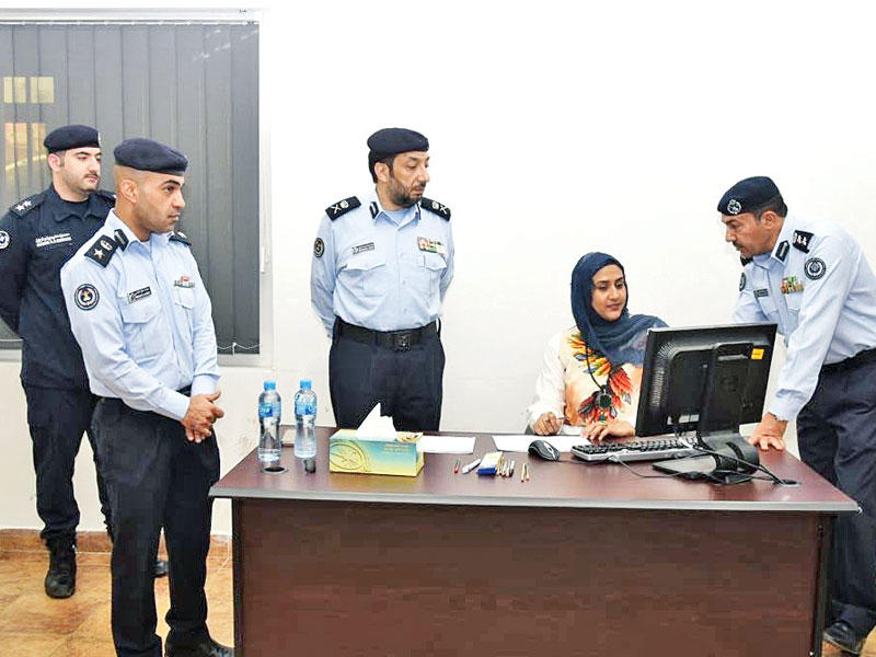 التركيت يتابع عمليات التسجيل