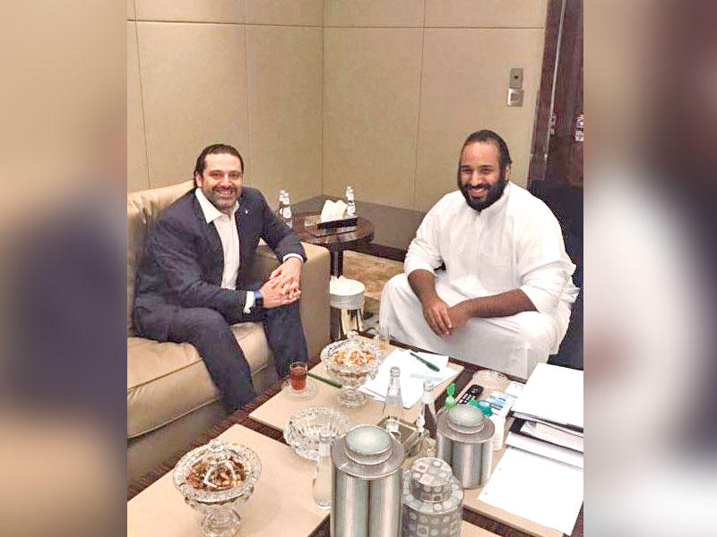 ولي العهد السعودي مستقبلاً الحريري مساء أمس الأول في جدة 