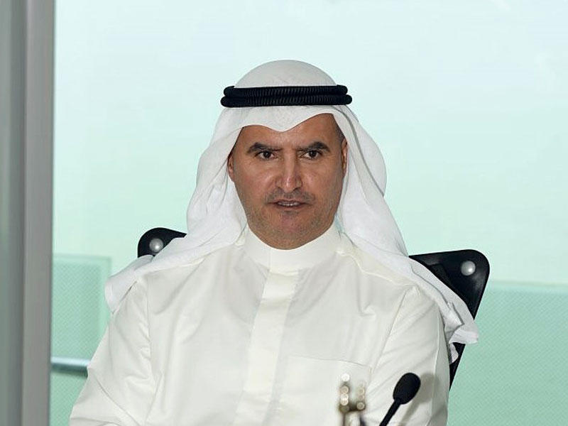 وزير النفط وزير الكهرباء والماء عصام المرزوق