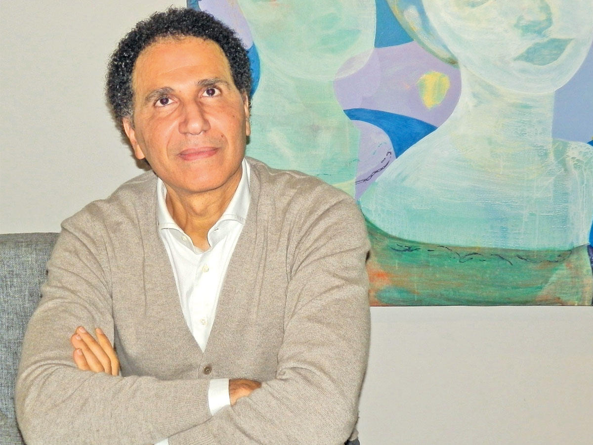 التشكيلي عصام معروف