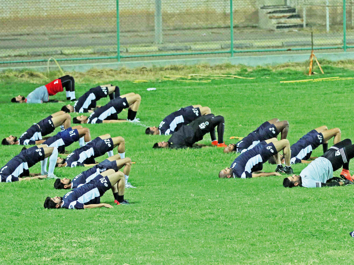 جانب من تدريبات نادي برقان     (تصوير جورج رجي)