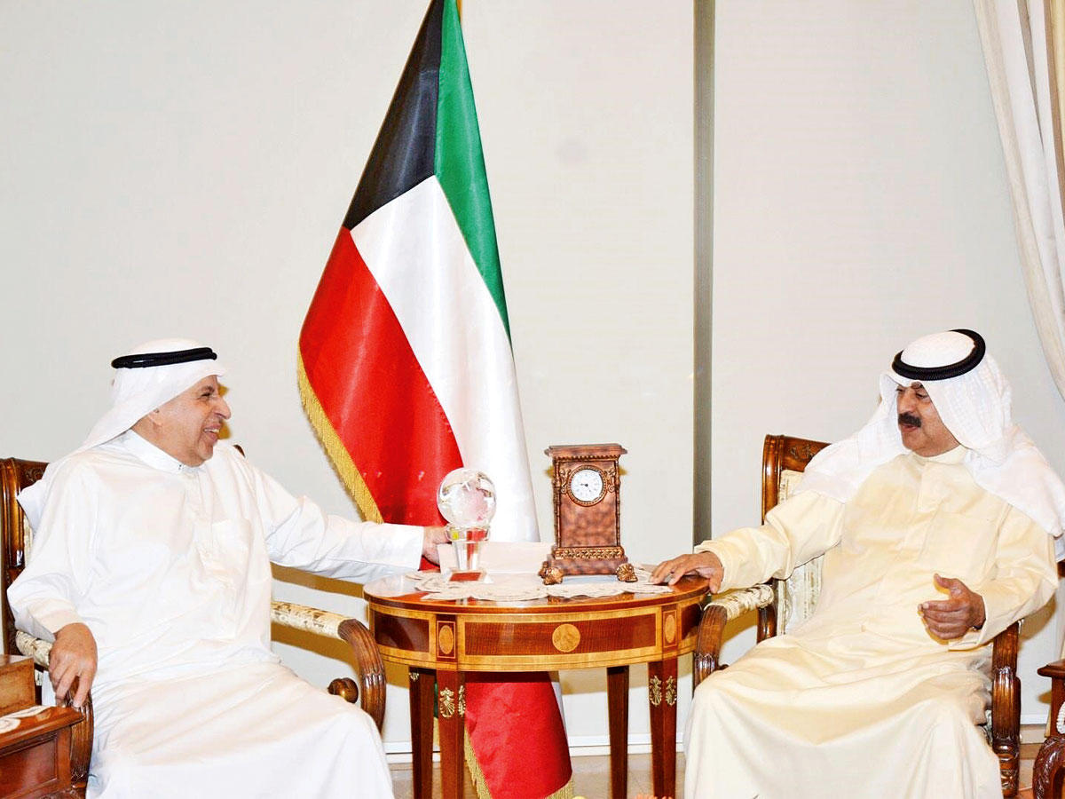 الجارالله مستقبلاً السفير السعوديn