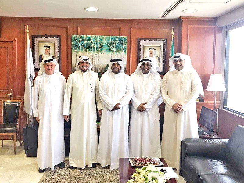 المنصور ينوسط رئيس وأعضاء اتحاد السلةn