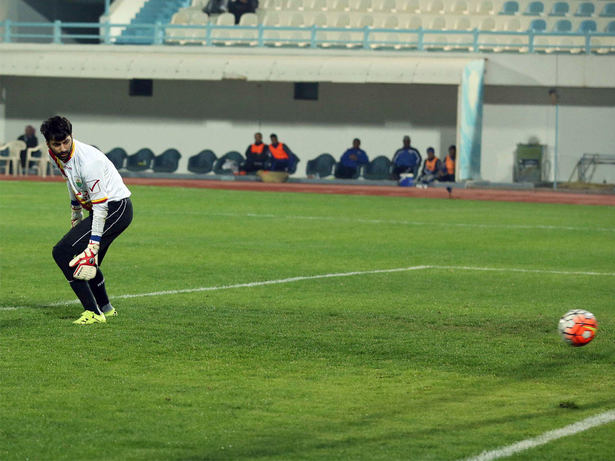 حارس التضامن والجهراء السابق وليد وارد