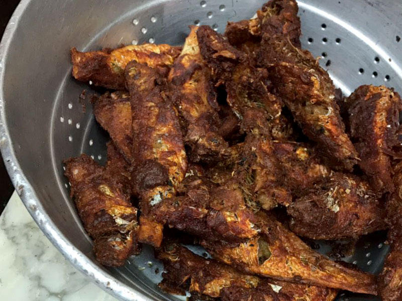 بلدية الفروانية تكشف أغذية فاسدة