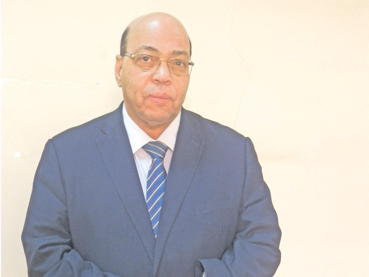 وزير الثقافة المصري السابق د. شاكر عبد الحميد