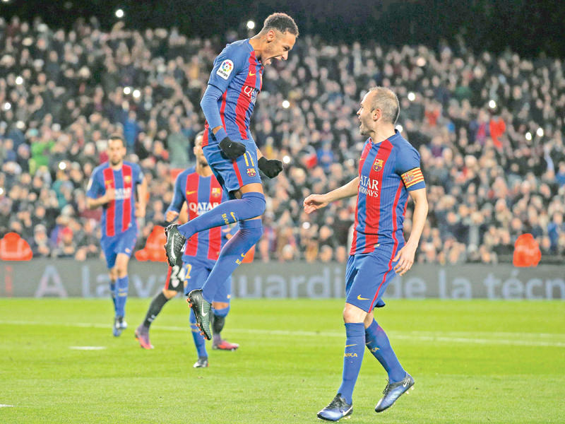 إنييستا ونيمار نجما برشلونة